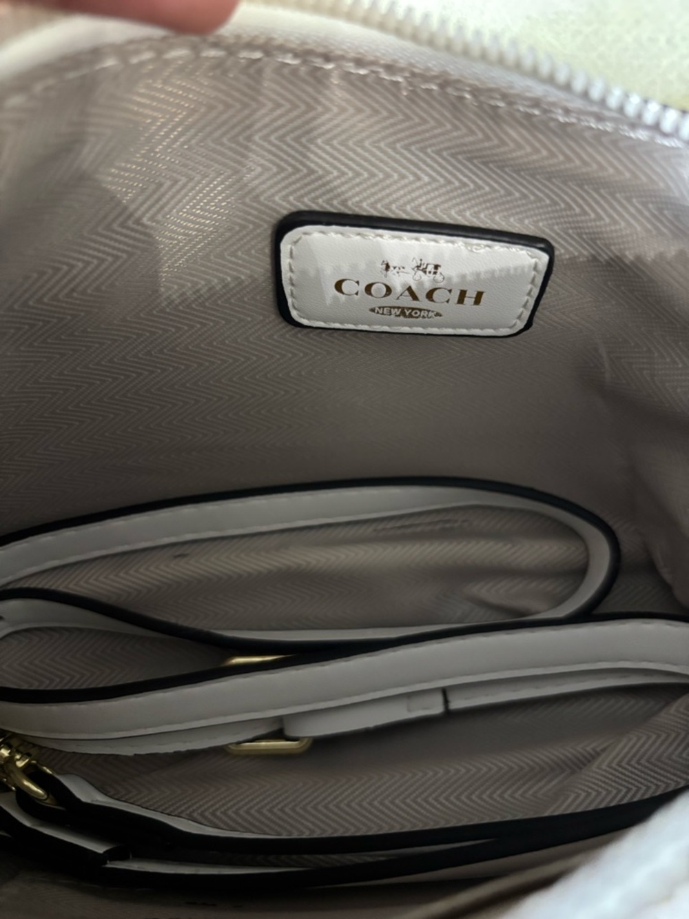 Purse - Picture 3 of 5